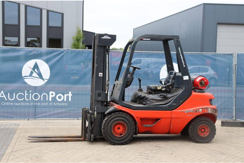 Linde H30T-03 - Gaasitõstuk: pilt 1 Linde H30T-03 - Gaasitõstuk: pilt 1