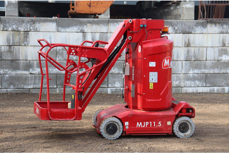 MAGNI MJP11.5 - Platvorm: pilt 1 MAGNI MJP11.5 - Platvorm: pilt 1