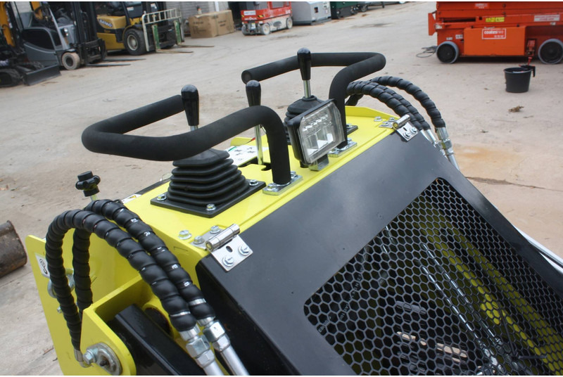 Machpro MPS330 - Roomiklaadur: pilt 5 Machpro MPS330 - Roomiklaadur: pilt 5
