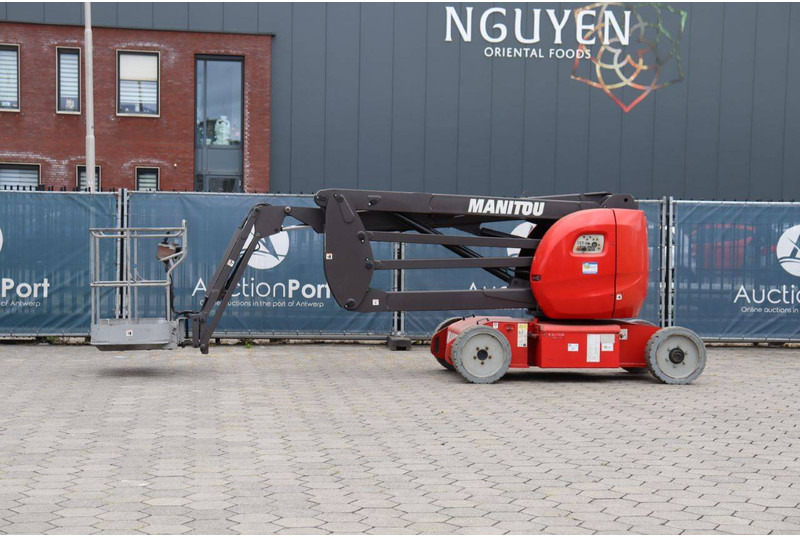 Manitou 150 AETJ Compact - Liigendpoom: pilt 1 Manitou 150 AETJ Compact - Liigendpoom: pilt 1