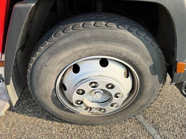 Mercedes-Benz 1124 - Tuletõrjeauto: pilt 5 Mercedes-Benz 1124 - Tuletõrjeauto: pilt 5