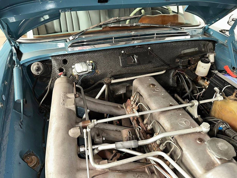 Mercedes-Benz 220 SE coupe Automatic - Sedaan: pilt 5 Mercedes-Benz 220 SE coupe Automatic - Sedaan: pilt 5