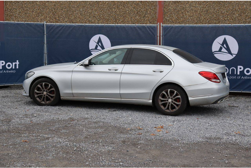 Mercedes-Benz C-Klasse 200 - Sedaan: pilt 3 Mercedes-Benz C-Klasse 200 - Sedaan: pilt 3