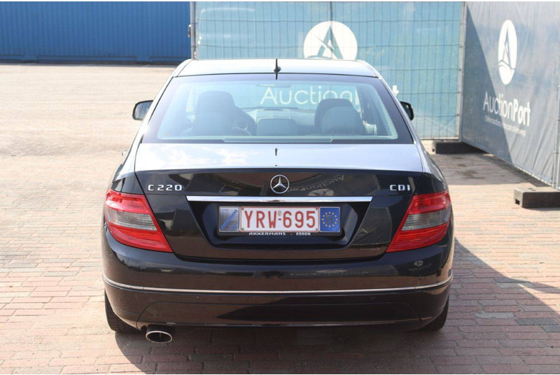 Mercedes-Benz C-Klasse 220 CDI - Sedaan: pilt 5 Mercedes-Benz C-Klasse 220 CDI - Sedaan: pilt 5