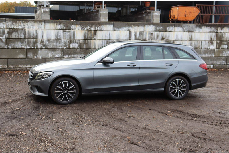 Mercedes-Benz C-Klasse C220d - Sedaan: pilt 1 Mercedes-Benz C-Klasse C220d - Sedaan: pilt 1