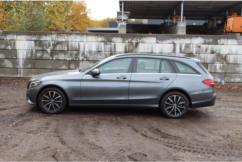 Mercedes-Benz C-Klasse C220d - Sedaan: pilt 2 Mercedes-Benz C-Klasse C220d - Sedaan: pilt 2