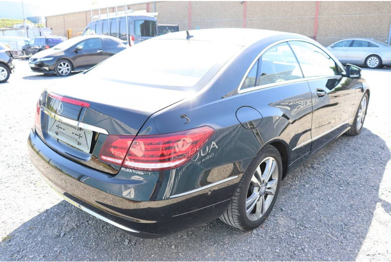 Mercedes-Benz E-Klasse 200 - Auto: pilt 5 Mercedes-Benz E-Klasse 200 - Auto: pilt 5