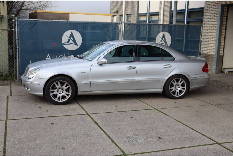 Mercedes-Benz E-Klasse 200 CDI - Sedaan: pilt 1 Mercedes-Benz E-Klasse 200 CDI - Sedaan: pilt 1