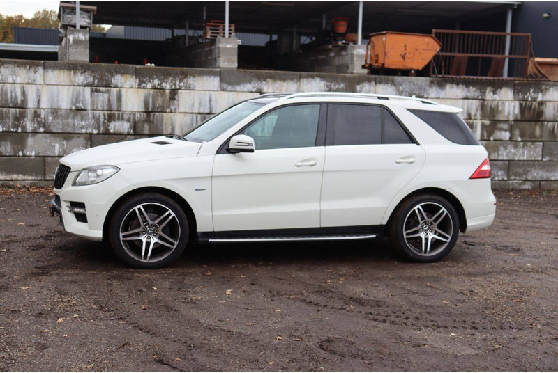 Mercedes-Benz ML350 - Sedaan: pilt 1 Mercedes-Benz ML350 - Sedaan: pilt 1