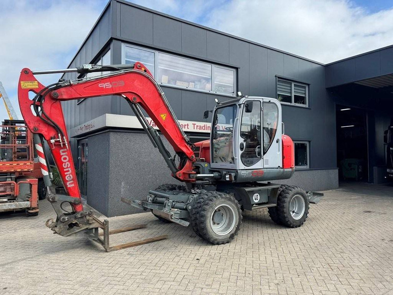 Neuson 9503WD - Ratastel ekskavaator: pilt 3 Neuson 9503WD - Ratastel ekskavaator: pilt 3