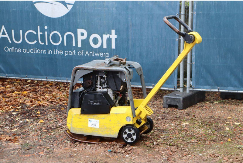 Neuson DPU3050 - Vibraatorplaat: pilt 2 Neuson DPU3050 - Vibraatorplaat: pilt 2