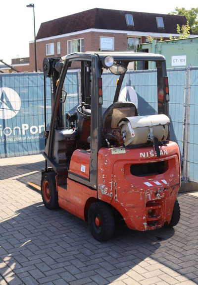 Nissan PD01A15PQ - Gaasitõstuk: pilt 4 Nissan PD01A15PQ - Gaasitõstuk: pilt 4
