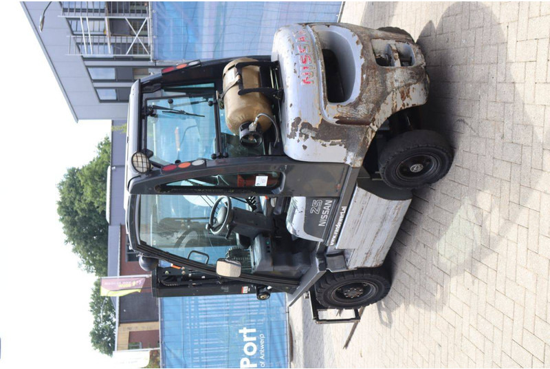 Nissan UD02A25PQ - Gaasitõstuk: pilt 4 Nissan UD02A25PQ - Gaasitõstuk: pilt 4