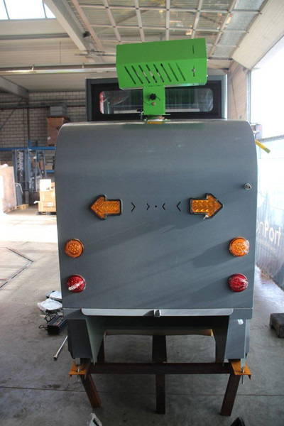 Onbekend D19 - Tänavapühkimismasin: pilt 4 Onbekend D19 - Tänavapühkimismasin: pilt 4