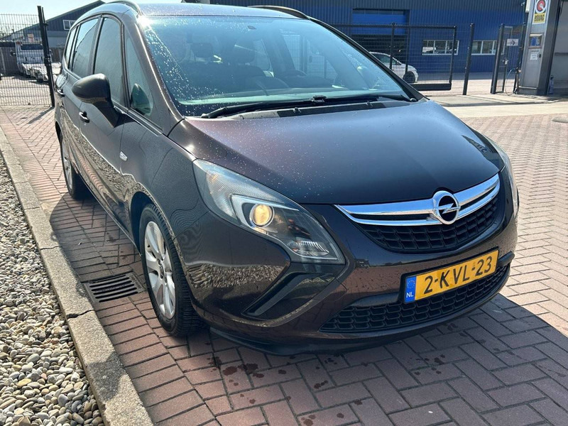 Opel Zafira 1.4 Tourer Business+ - Auto: pilt 5 Opel Zafira 1.4 Tourer Business+ - Auto: pilt 5