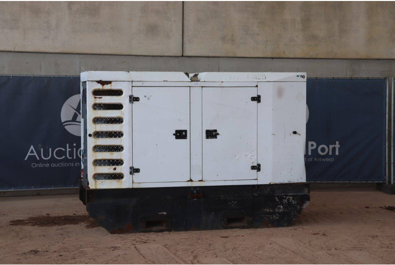 SDMO 131120 - Generaatorikomplekt: pilt 1 SDMO 131120 - Generaatorikomplekt: pilt 1