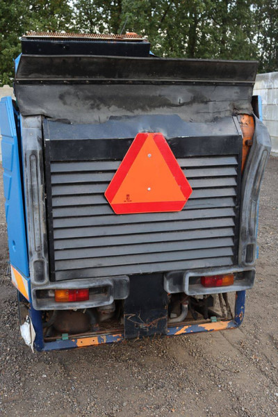 Tänavapühkimismasin Schmidt SK152S: pilt 17