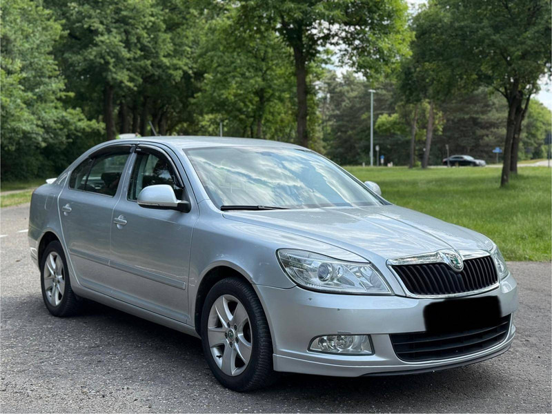 Škoda Octavia 1.6 TDI - Sedaan: pilt 3 Škoda Octavia 1.6 TDI - Sedaan: pilt 3