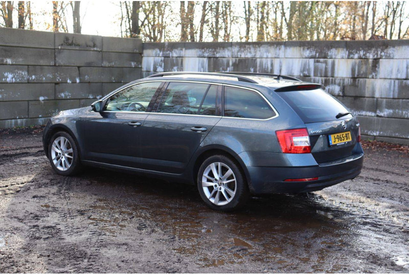 Škoda Octavia - Auto: pilt 3 Škoda Octavia - Auto: pilt 3