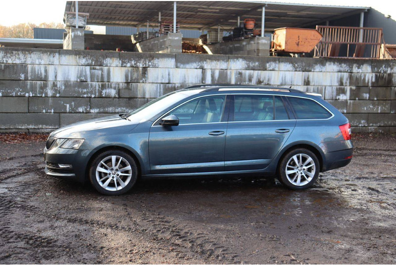 Škoda Octavia - Auto: pilt 1 Škoda Octavia - Auto: pilt 1