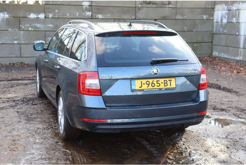 Škoda Octavia - Auto: pilt 4 Škoda Octavia - Auto: pilt 4