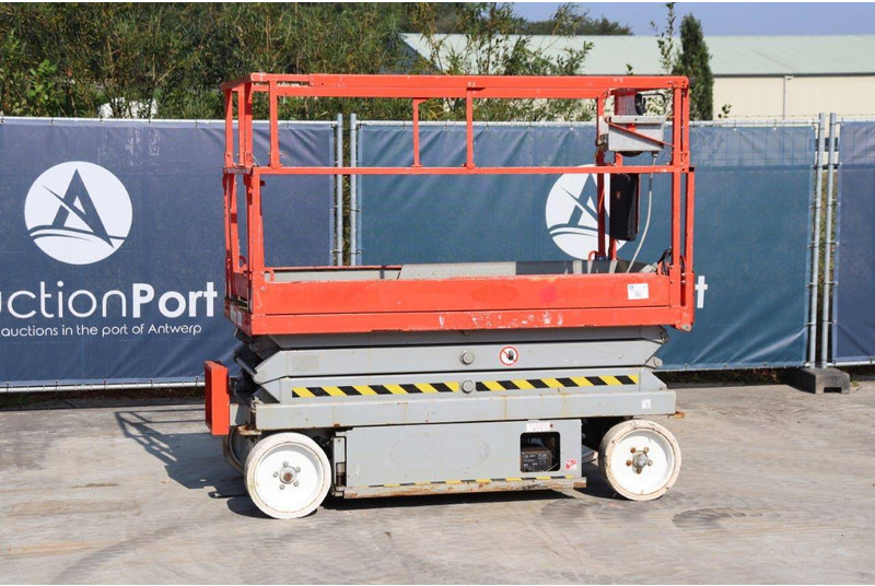 Skyjack SJ4620 - Käärlift: pilt 1 Skyjack SJ4620 - Käärlift: pilt 1