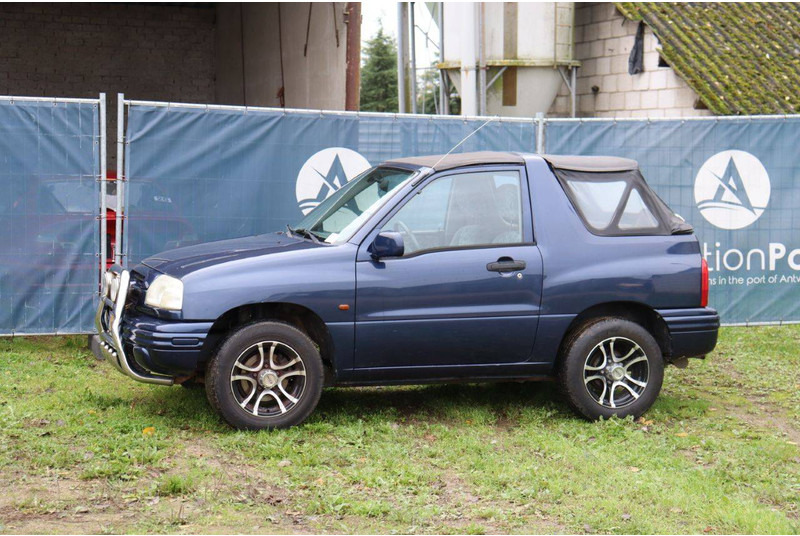 Suzuki Grand Vitara - Sedaan: pilt 1 Suzuki Grand Vitara - Sedaan: pilt 1