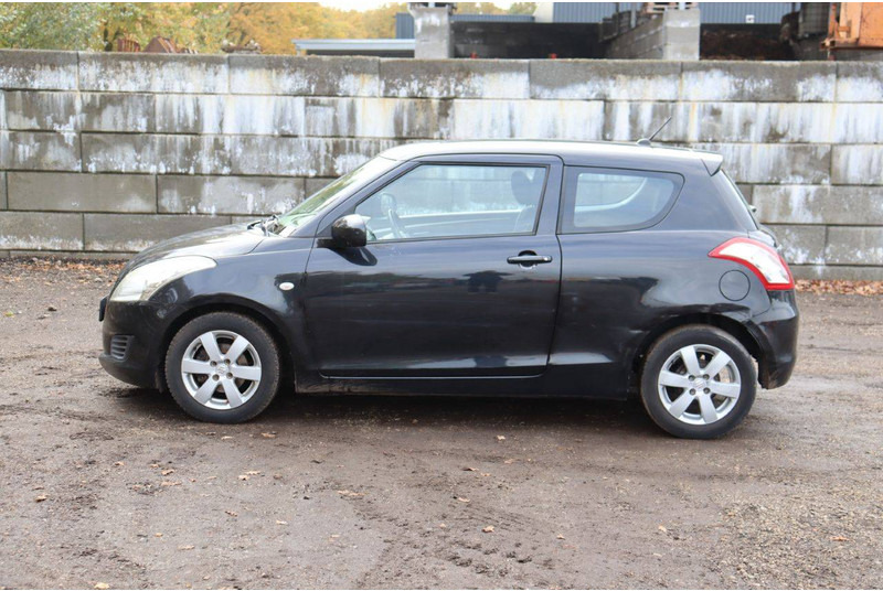 Suzuki Swift - Sedaan: pilt 2 Suzuki Swift - Sedaan: pilt 2