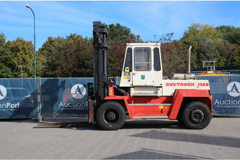 Svetruck 1260-30 - Diiseltõstuk: pilt 2 Svetruck 1260-30 - Diiseltõstuk: pilt 2