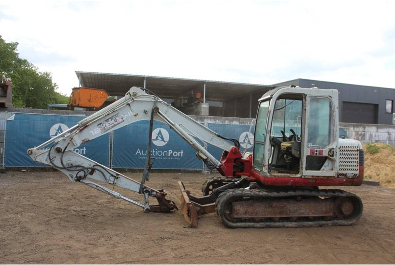 Takeuchi TB 175 - Lintekskavaator: pilt 1 Takeuchi TB 175 - Lintekskavaator: pilt 1