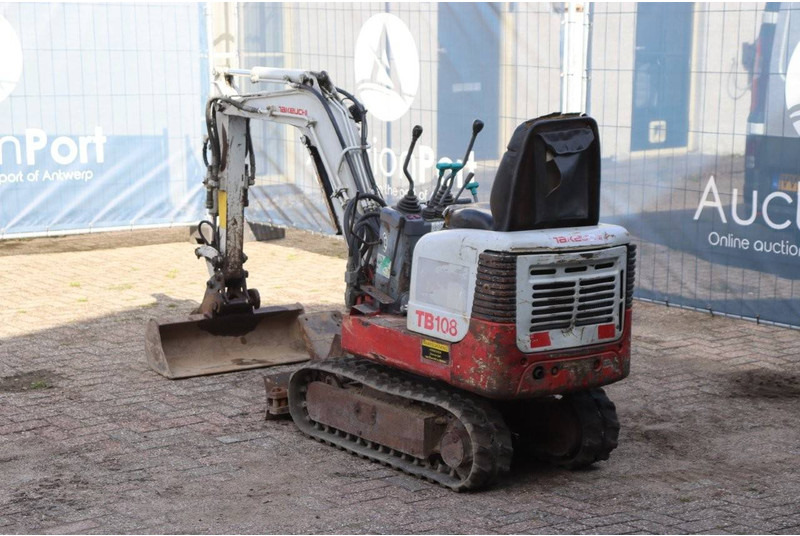 Takeuchi TB108 - Miniekskavaator: pilt 4 Takeuchi TB108 - Miniekskavaator: pilt 4