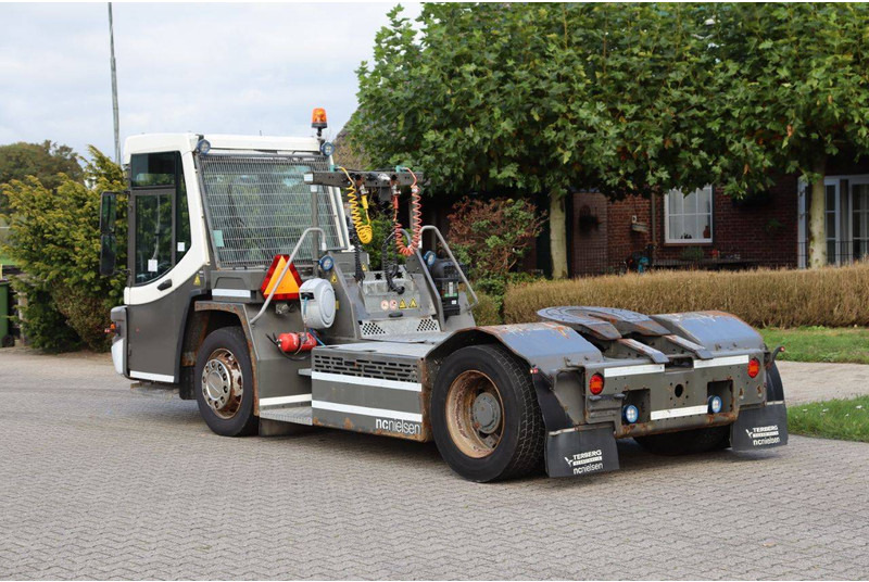 Terberg DT183 Mega - Laotraktor: pilt 4 Terberg DT183 Mega - Laotraktor: pilt 4