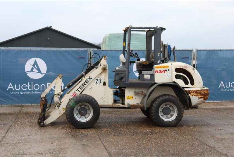 Terex 834 - Rataslaadur: pilt 1 Terex 834 - Rataslaadur: pilt 1