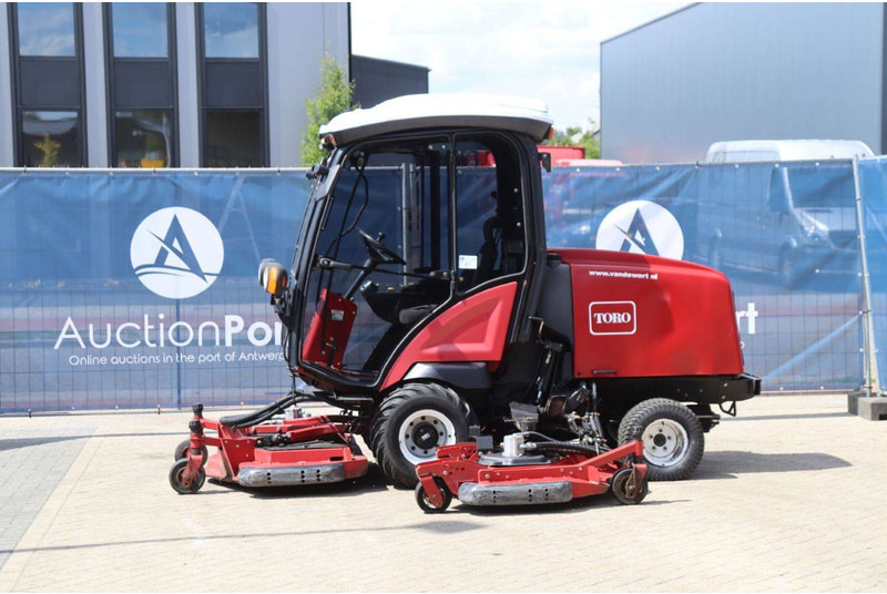 Toro Groundsmaster 4010-D - Muruniiduk: pilt 3 Toro Groundsmaster 4010-D - Muruniiduk: pilt 3