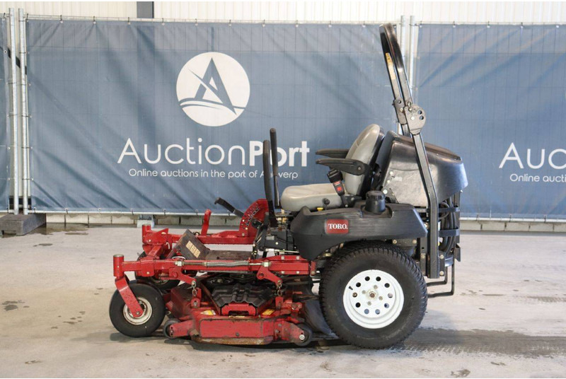Toro Z Master Professional 7000 series - Muruniiduk: pilt 2 Toro Z Master Professional 7000 series - Muruniiduk: pilt 2
