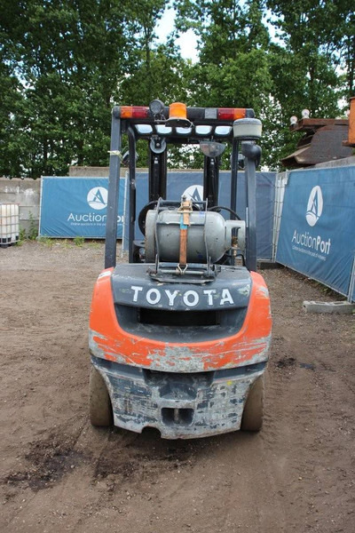Toyota 02-8FGF25 - Gaasitõstuk: pilt 4 Toyota 02-8FGF25 - Gaasitõstuk: pilt 4