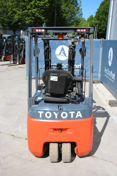 Toyota 8FBEK18T - Elektritõstuk: pilt 4 Toyota 8FBEK18T - Elektritõstuk: pilt 4