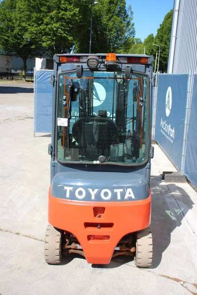Toyota 8FBMK20T - Elektritõstuk: pilt 4 Toyota 8FBMK20T - Elektritõstuk: pilt 4