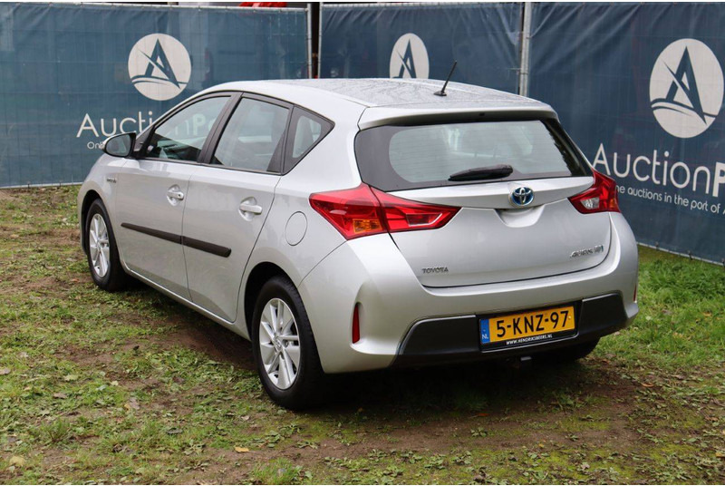 Toyota Auris - Sedaan: pilt 4 Toyota Auris - Sedaan: pilt 4