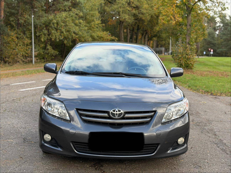 Toyota Corolla 1.4 D - Sedaan: pilt 4 Toyota Corolla 1.4 D - Sedaan: pilt 4