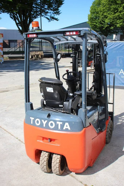 Toyota Traigo 15 - Elektritõstuk: pilt 5 Toyota Traigo 15 - Elektritõstuk: pilt 5