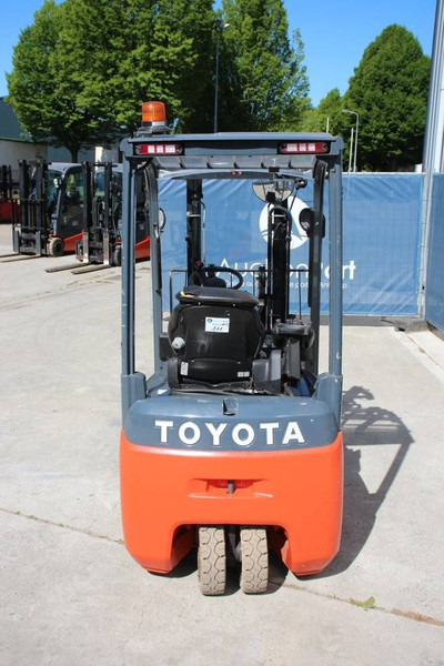 Toyota Traigo 15 - Elektritõstuk: pilt 4 Toyota Traigo 15 - Elektritõstuk: pilt 4