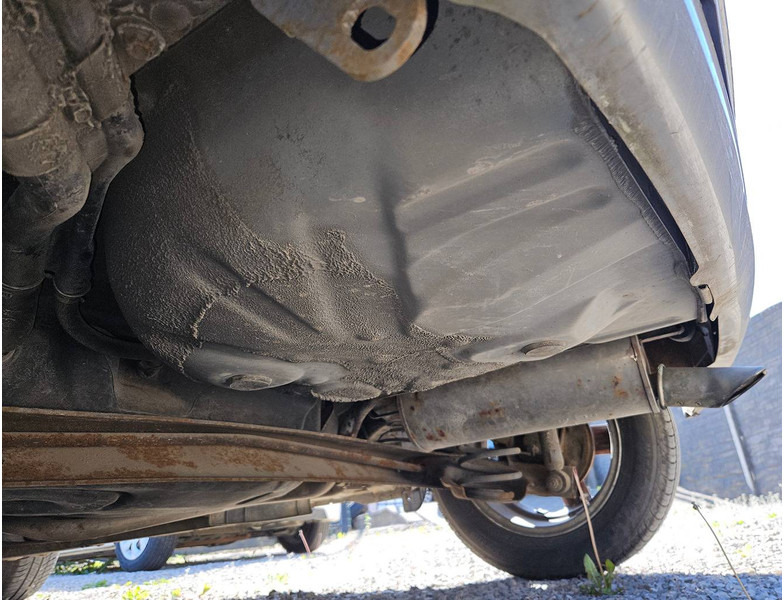 Sedaan Toyota Yaris (I - update) 1.0 16v VVT-i: pilt 17