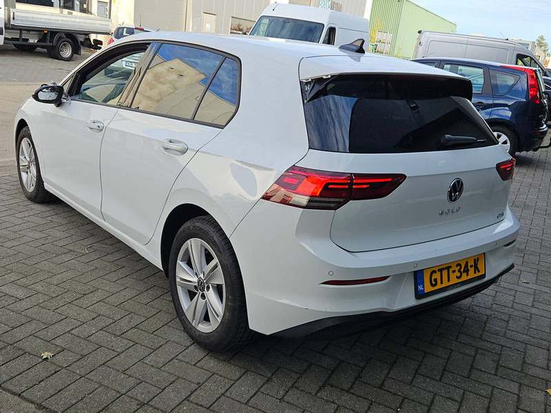 Volkswagen Golf 8 eTSI - Sedaan: pilt 3 Volkswagen Golf 8 eTSI - Sedaan: pilt 3