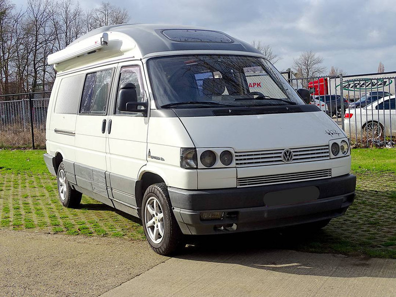 Volkswagen Transporter (T4) 'Dehler' Optima 5.4 (2.4L Diesel) - Campervan: pilt 4 Volkswagen Transporter (T4) 'Dehler' Optima 5.4 (2.4L Diesel) - Campervan: pilt 4