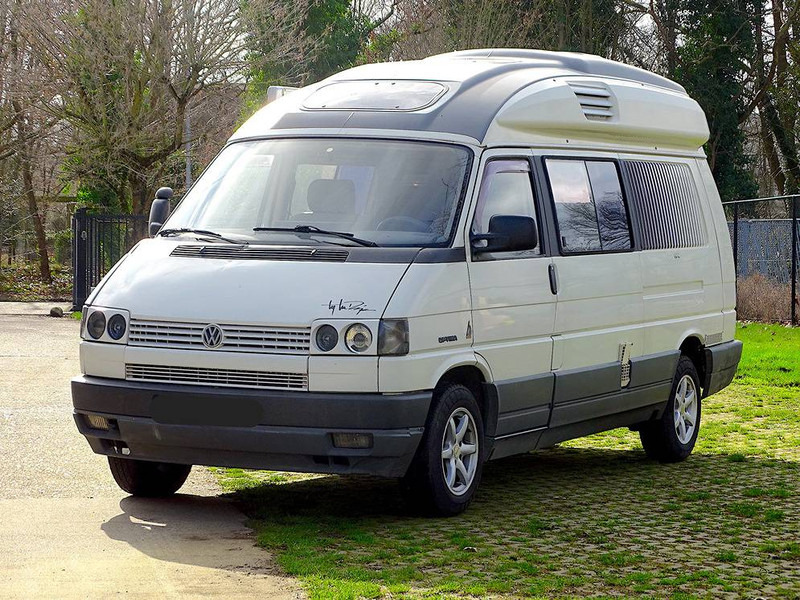 Volkswagen Transporter (T4) 'Dehler' Optima 5.4 (2.4L Diesel) - Campervan: pilt 5 Volkswagen Transporter (T4) 'Dehler' Optima 5.4 (2.4L Diesel) - Campervan: pilt 5