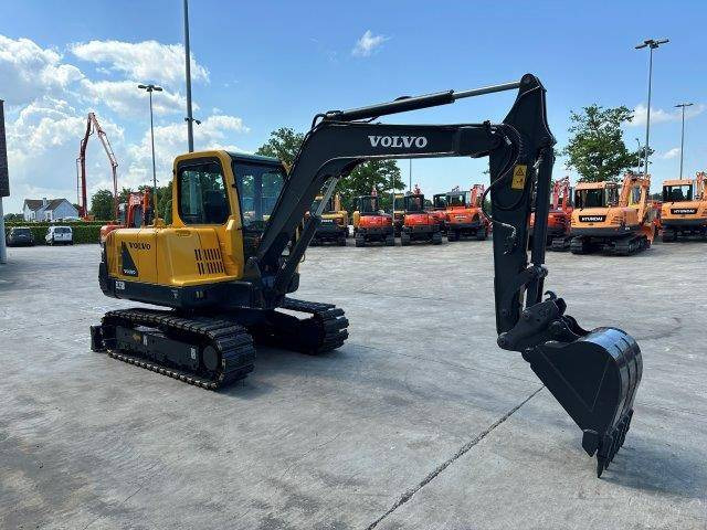 Volvo EC55B - Lintekskavaator: pilt 3 Volvo EC55B - Lintekskavaator: pilt 3