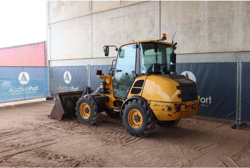 Volvo L25F-P - Rataslaadur: pilt 3 Volvo L25F-P - Rataslaadur: pilt 3