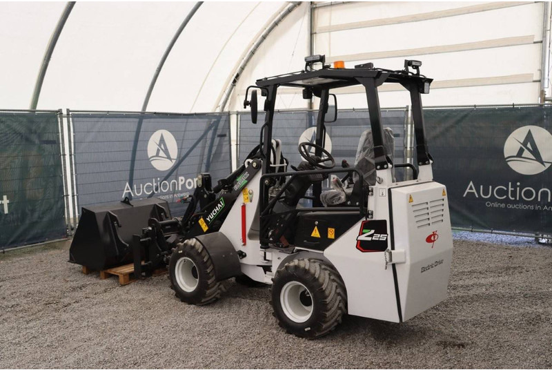 Yuchaï Z25 - Rataslaadur: pilt 4 Yuchaï Z25 - Rataslaadur: pilt 4