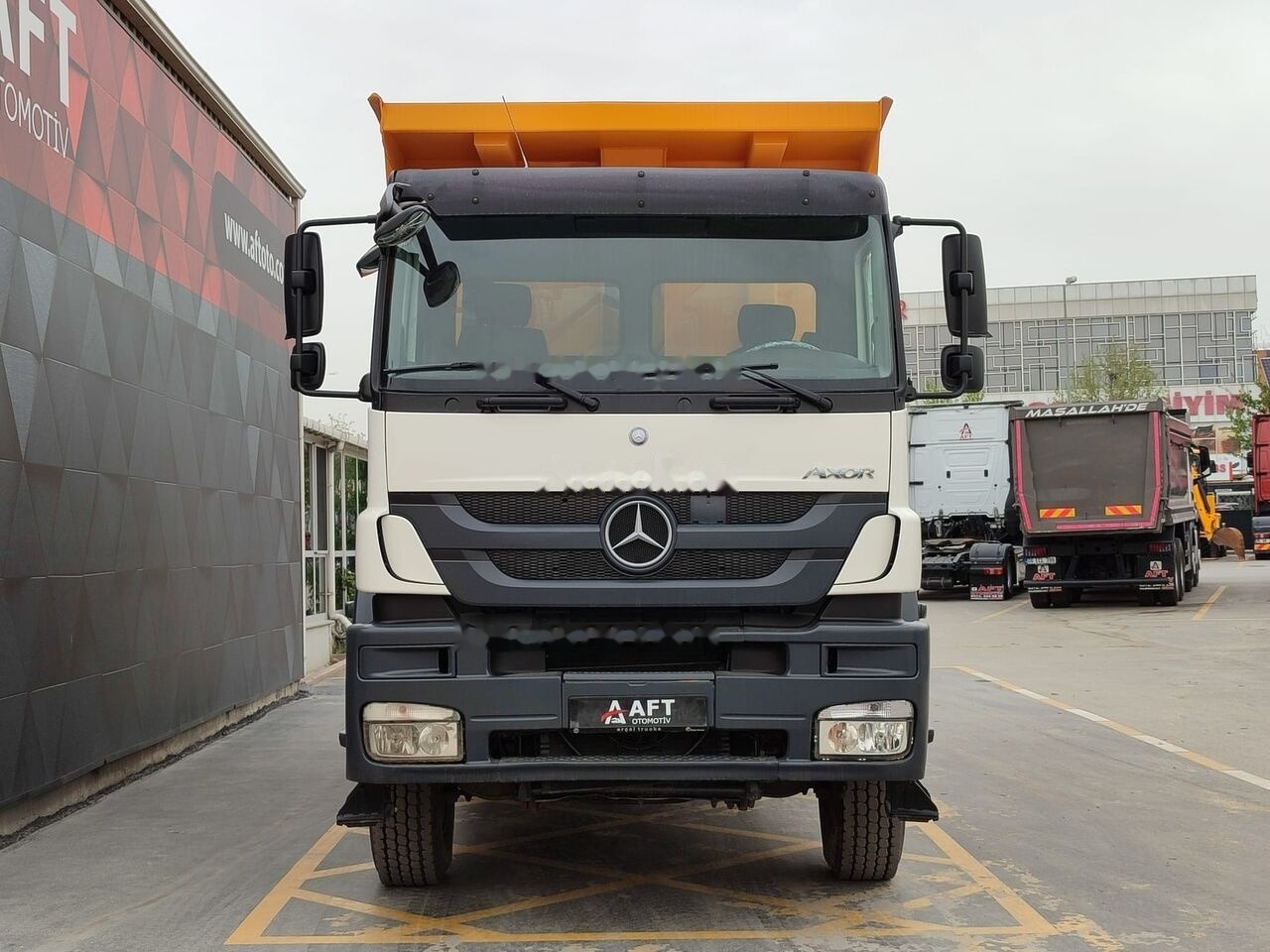 Mercedes-Benz 2011 AXOR 3340/AC-EURO5-6X4 HARDOX TIPPER - Kallurauto: pilt 2 Mercedes-Benz 2011 AXOR 3340/AC-EURO5-6X4 HARDOX TIPPER - Kallurauto: pilt 2